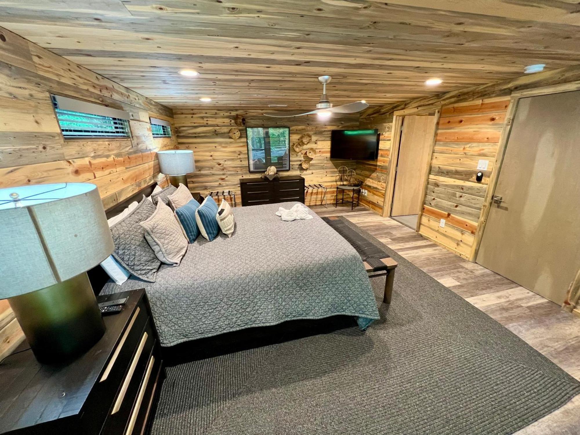 Experience Luxury At Smoky Mountain Hideaway, Just 5 Miles From Downtown Gatlinburg Villa Esterno foto